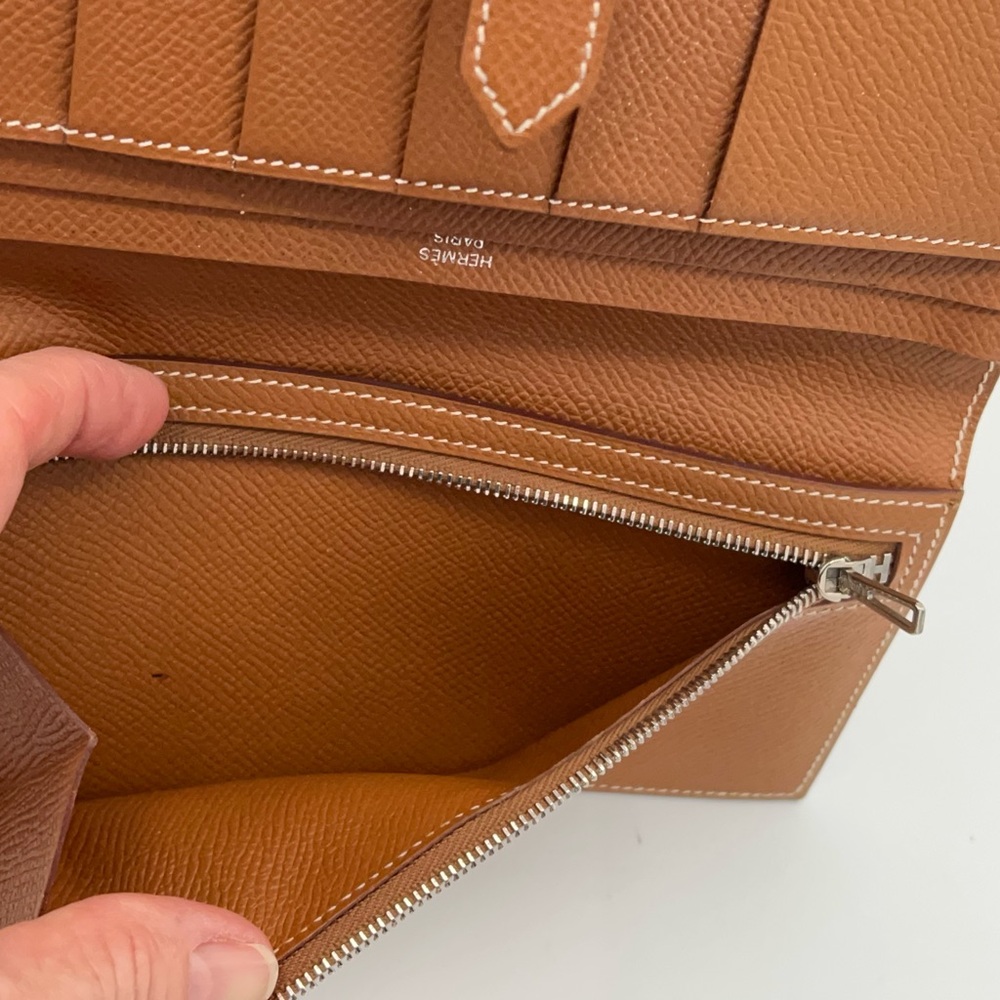 HERMES Bearn Gold Leather Wallet with H Closure w/Dust Bag Good Condition - Picture 10 of 16
